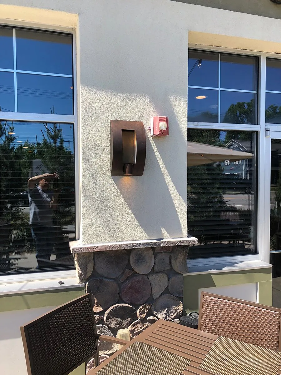 outdoor sconce lighting